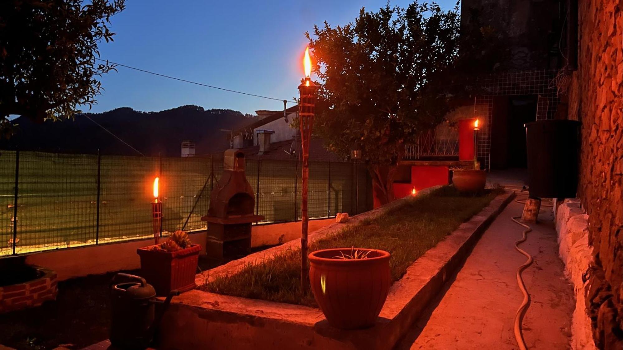 Red House Villa Tivegna Dış mekan fotoğraf